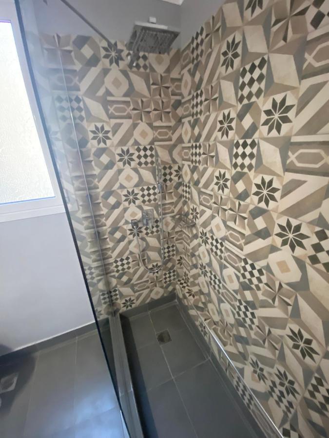 Theo Appartement Athen Εξωτερικό φωτογραφία